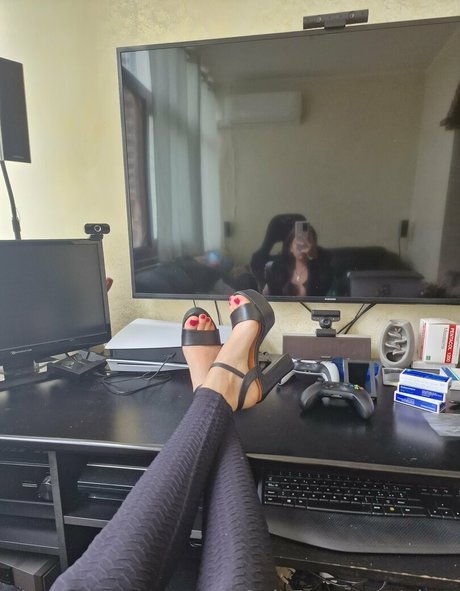Foto di nudo di fuga di OnlyFans di Nirvy