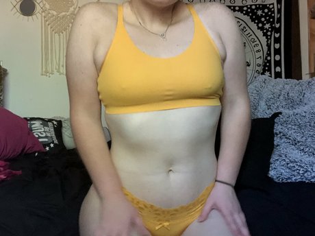 Foto di nudo di fuga di OnlyFans di Lilithjewel