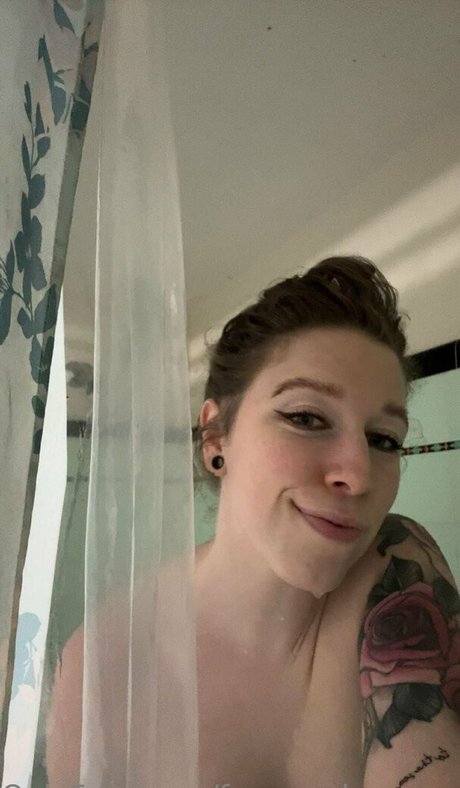 Foto di nudo di fuga di OnlyFans di Freeperkypeaches