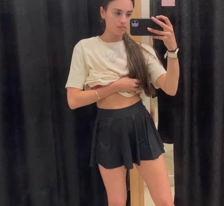 Imogen Russell
