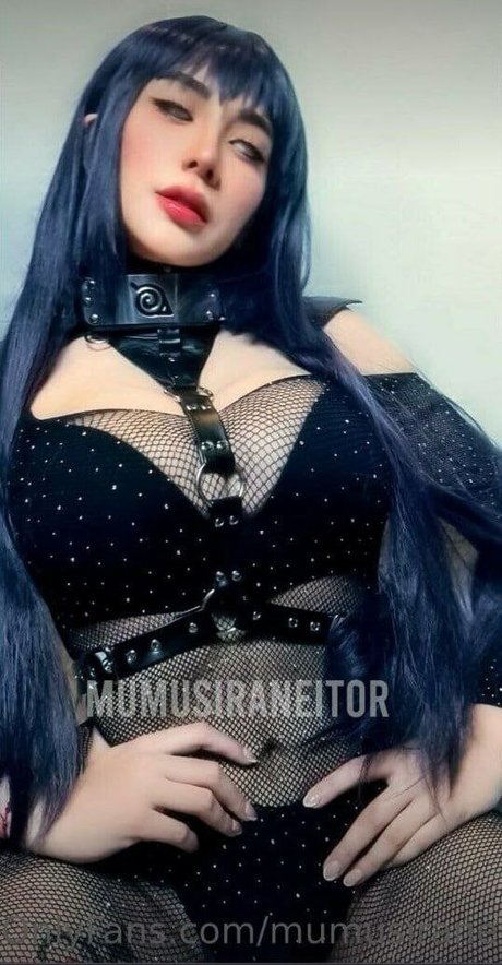 Foto di nudo di fuga di OnlyFans di Mumusiraneitor