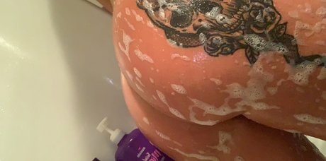 Foto di nudo di fuga di OnlyFans di Peachyfriday