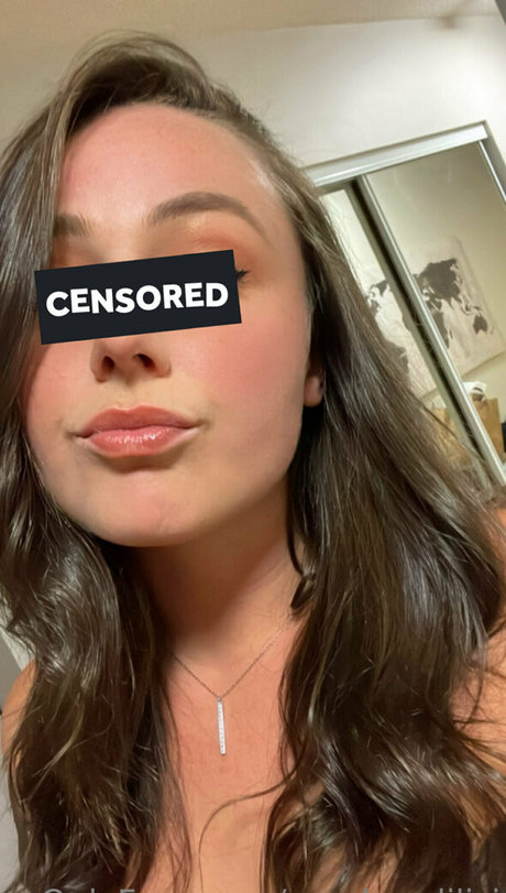 Foto di nudo di fuga di OnlyFans di Aryabendilisi