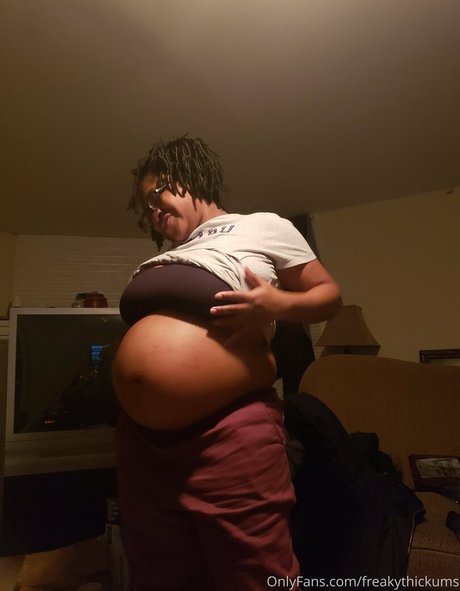 Foto di nudo di fuga di OnlyFans di Freakythickums