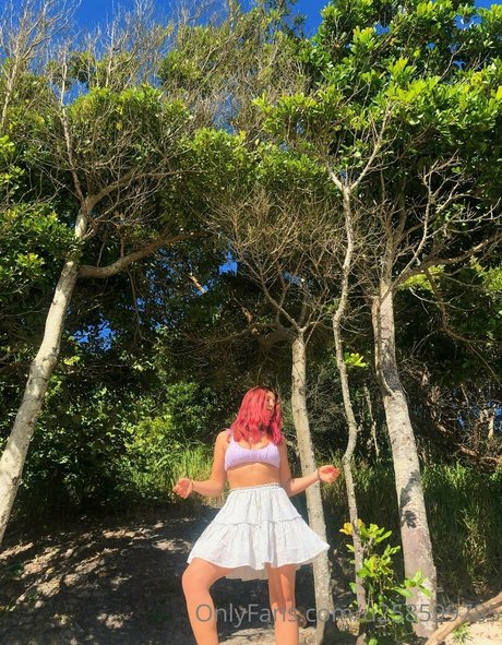 Foto di nudo di fuga di OnlyFans di Azramedea
