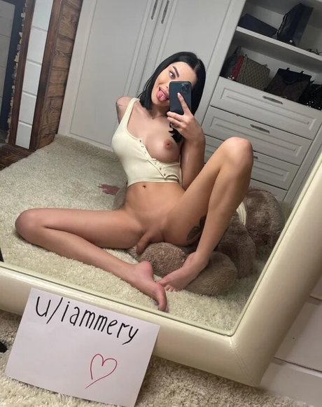 Foto di nudo di fuga di OnlyFans di Ts Iammery