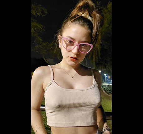 Foto di nudo di fuga di OnlyFans di Almagustina