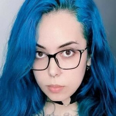 Foto di nudo di fuga di OnlyFans di Karol Blue