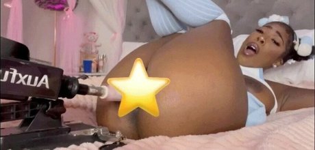 Babygirlnaomii