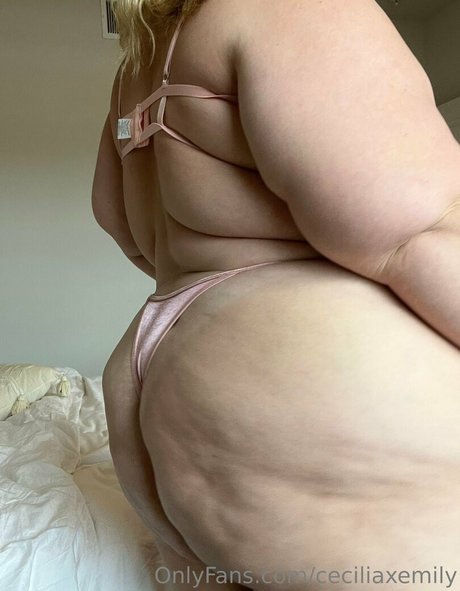 Ceciliaxemily