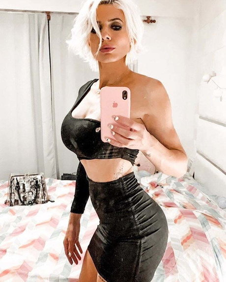 Foto di nudo di fuga di OnlyFans di Tamara Bella