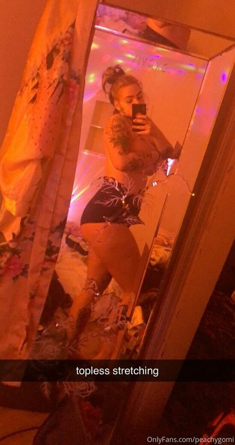 Foto di nudo di fuga di OnlyFans di Doingpeachy