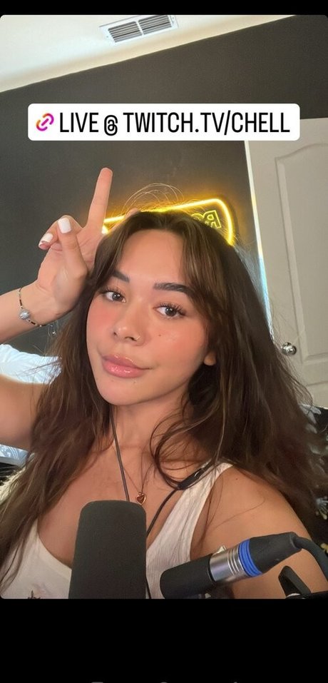 Foto di nudo di fuga di OnlyFans di Chellchee