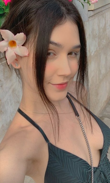 Foto di nudo di fuga di OnlyFans di Marimind