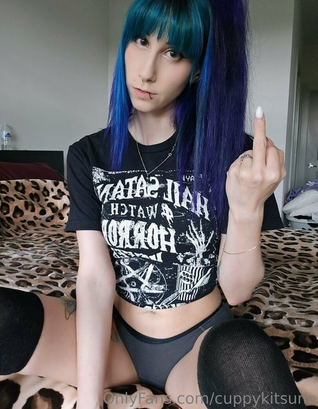Foto di nudo di fuga di OnlyFans di Cuppykitsune