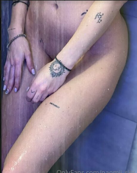 Foto di nudo di fuga di OnlyFans di Cutienaomi