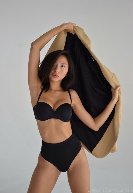 Asianmodel