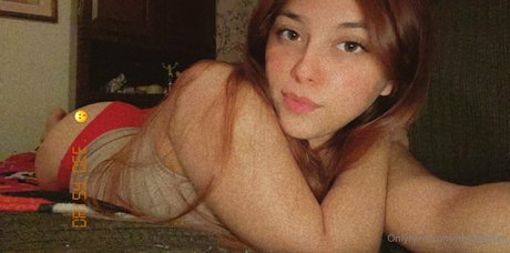 Foto di nudo di fuga di OnlyFans di Ittybittydee