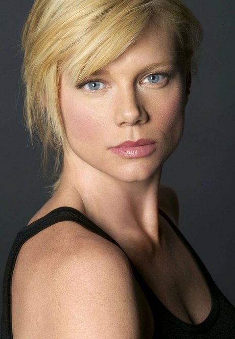 Foto di nudo di fuga di OnlyFans di Peta Wilson