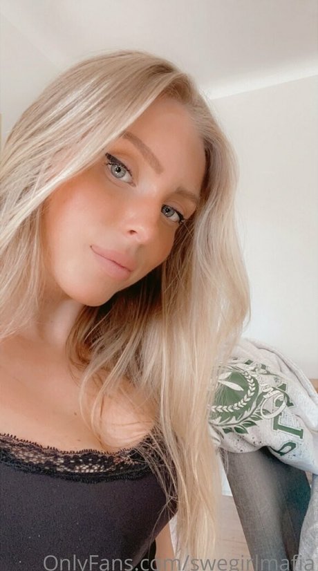Foto di nudo di fuga di OnlyFans di Swegirlmafia