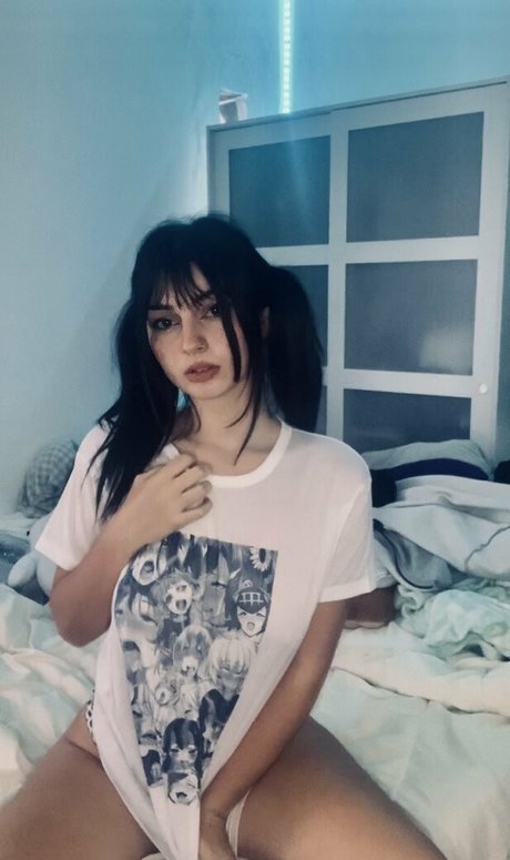 Foto di nudo di fuga di OnlyFans di Carlaperezz
