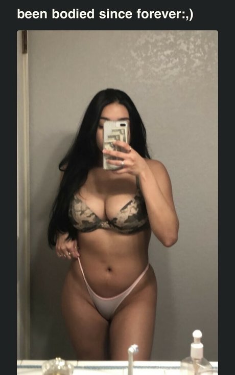 Foto di nudo di fuga di OnlyFans di Bodybyharumiii