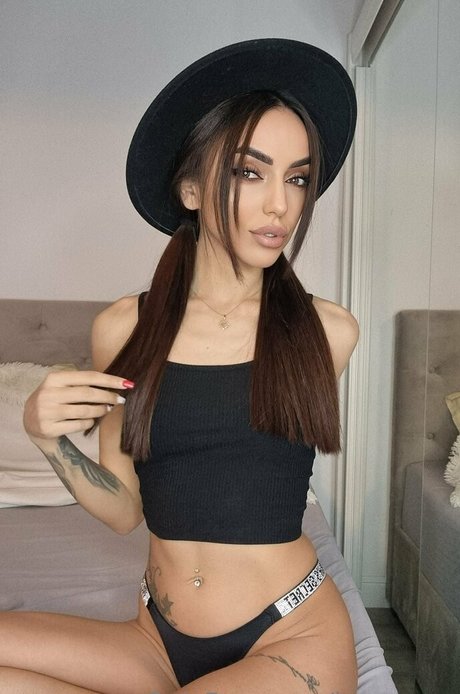 Foto di nudo di fuga di OnlyFans di Lorengrey