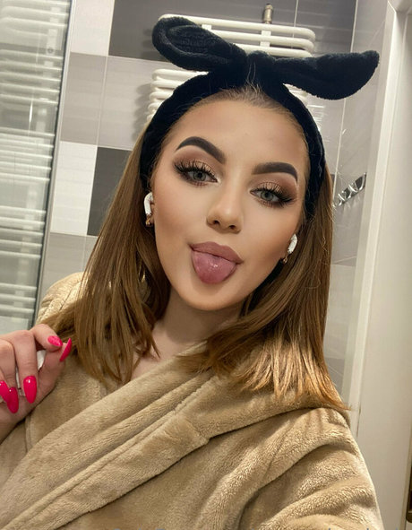 Foto di nudo di fuga di OnlyFans di Yourmissalexis