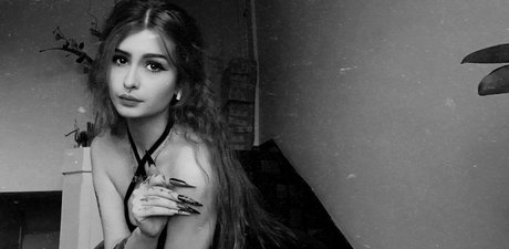 Foto di nudo di fuga di OnlyFans di Selenophiliaa