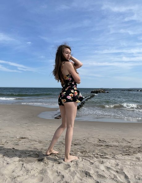 Moongirlbabyy
