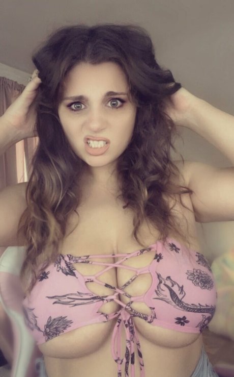 Foto di nudo di fuga di OnlyFans di Missprettybish