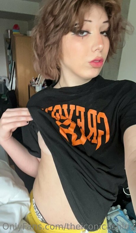 Theiconicashley