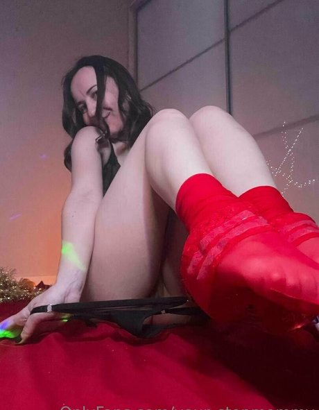 Foto di nudo di fuga di OnlyFans di Yourstepmommy