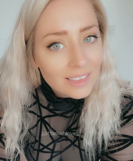Lottielushloves