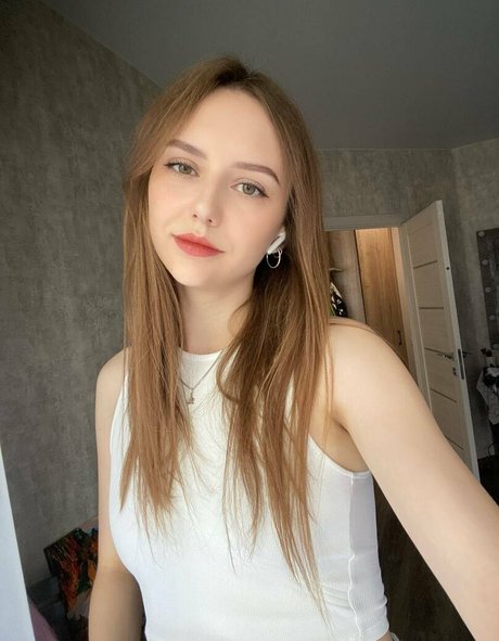 Foto di nudo di fuga di OnlyFans di Emmmas