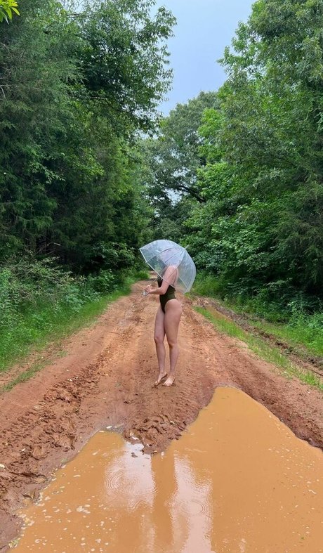 Tati Bruening