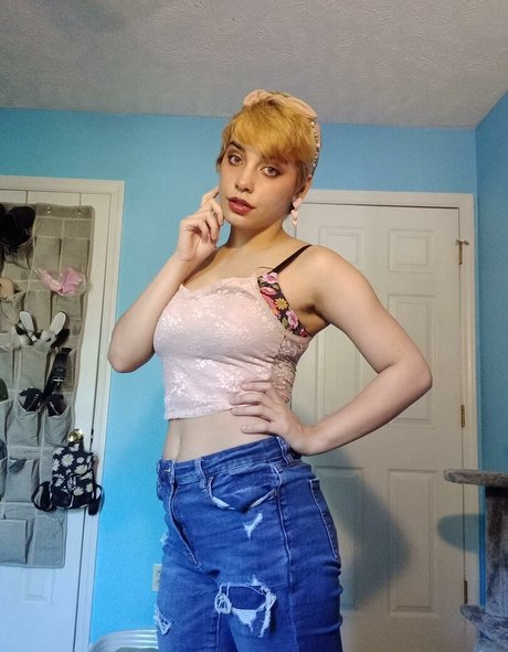 Foto di nudo di fuga di OnlyFans di Pinkkunt