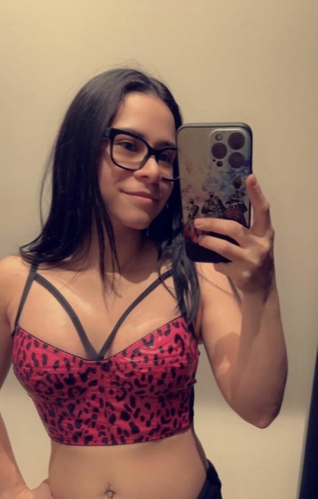 Foto di nudo di fuga di OnlyFans di Strawhatcin