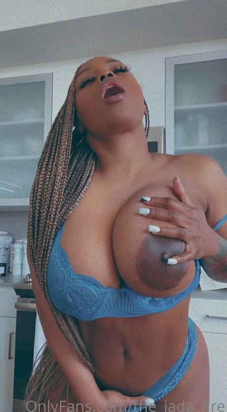 Foto di nudo di fuga di OnlyFans di Thejadafire