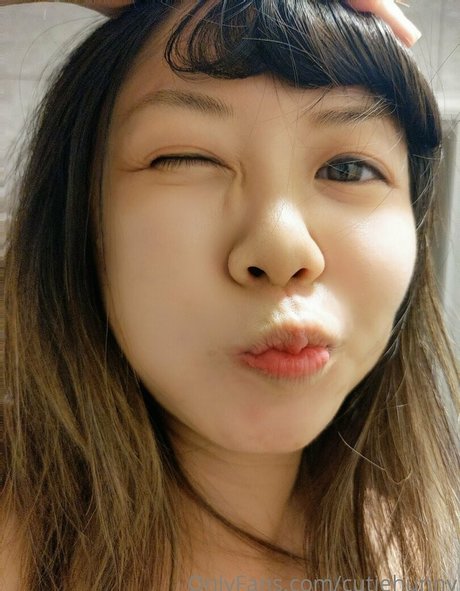 Foto di nudo di fuga di OnlyFans di Cutiehunny