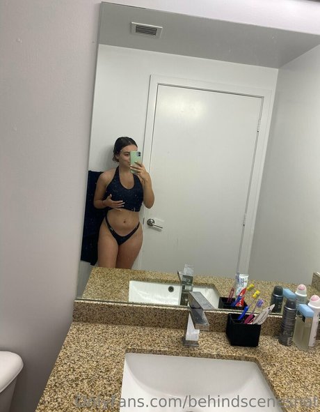 Foto di nudo di fuga di OnlyFans di Naughtynatvip