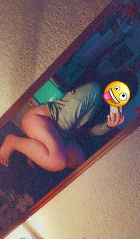Foto di nudo di fuga di OnlyFans di Laylaaleighh