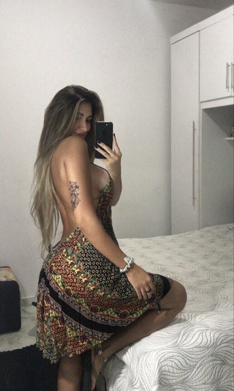 Foto di nudo di fuga di OnlyFans di Debora Borgie