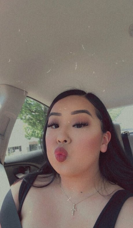 Asianbbygirl18
