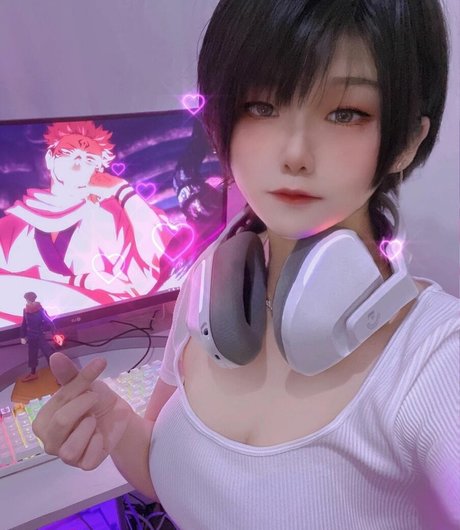 Foto di nudo di fuga di OnlyFans di Aveline Tetsuya