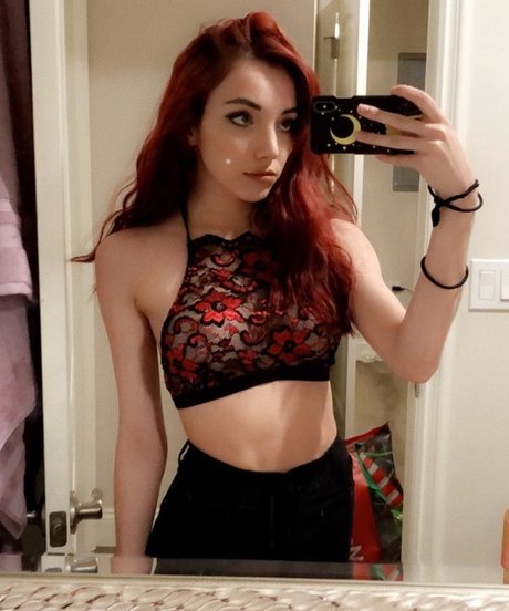 Foto di nudo di fuga di OnlyFans di Moonstreuxx
