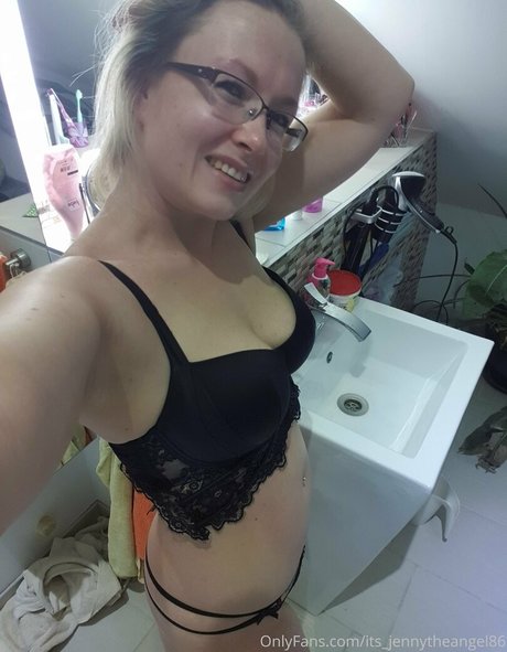 Its_jennytheangel86