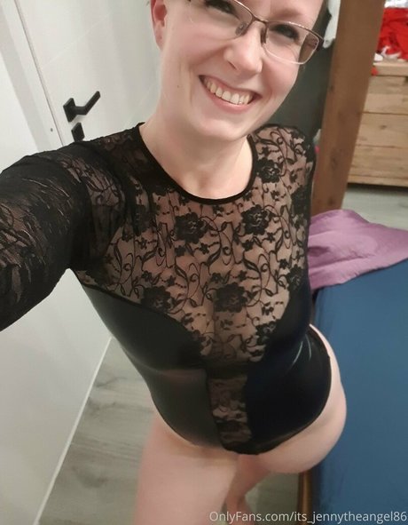 Its_jennytheangel86