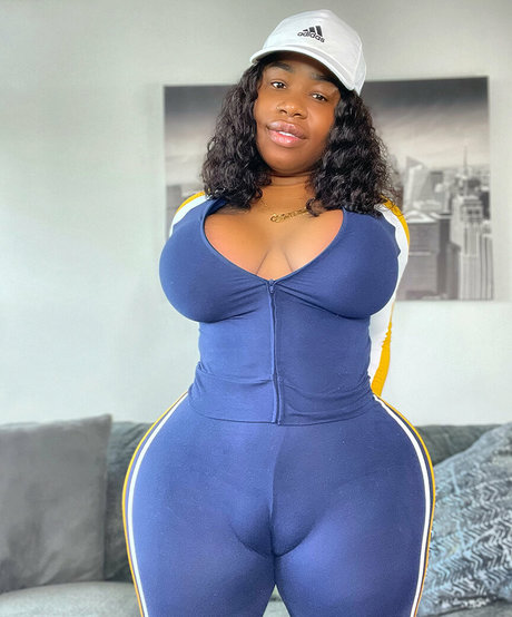 Phattgirlcoco