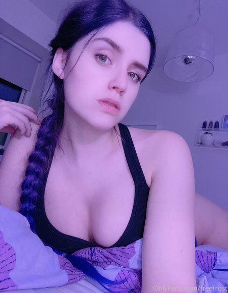 Foto di nudo di fuga di OnlyFans di Freefrost